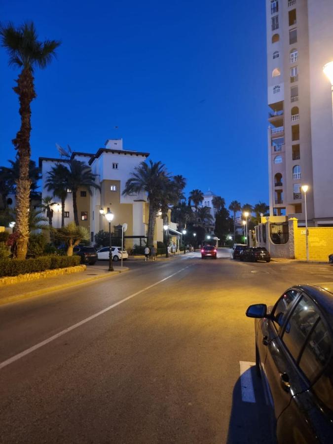 Apartamento De Don Huberto, Los Locos Torrevieja Exterior photo